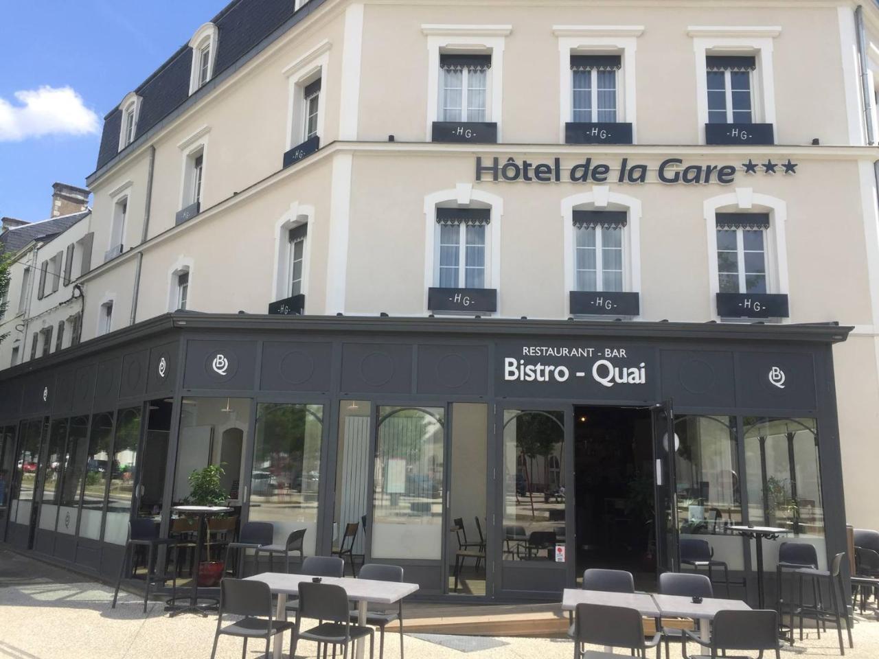 Hotel De La Gare - Restaurant Bistro Quai La Roche-sur-Yon Bagian luar foto